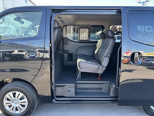 NISSAN CARAVAN LONG GRAND PREMIUM GX