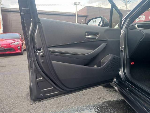 TOYOTA COROLLASPORT G STYLE PACKAGE