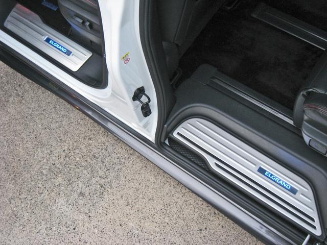 NISSAN ELGRAND 350HIGHWAY STAR PREMIUM