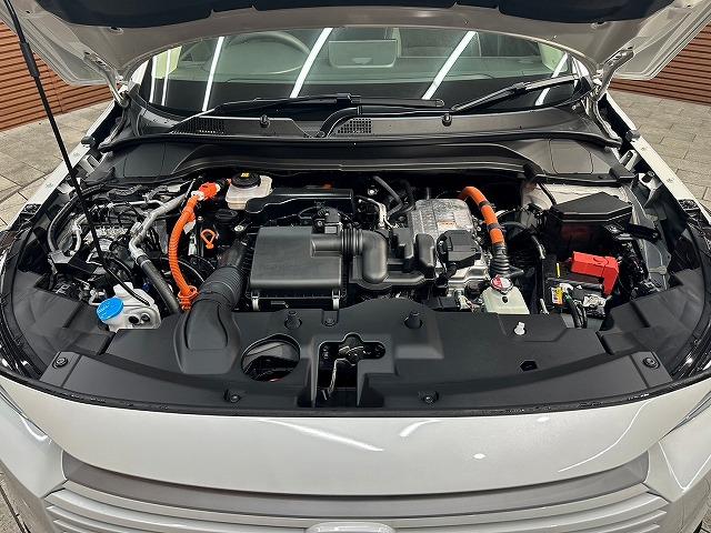 HONDA VEZEL EHEV X HUNT PACKAGE