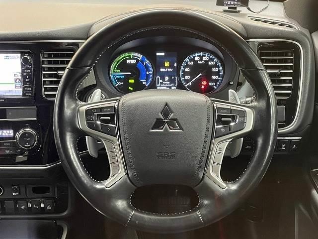MITSUBISHI OUTLANDER PHEV G PREMIUM PACKAGE