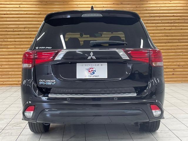 MITSUBISHI OUTLANDER PHEV G PREMIUM PACKAGE