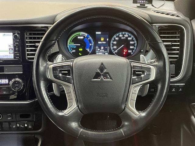 MITSUBISHI OUTLANDER PHEV G PREMIUM PACKAGE