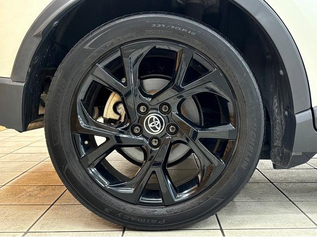 TOYOTA C-HR G MODE NERO