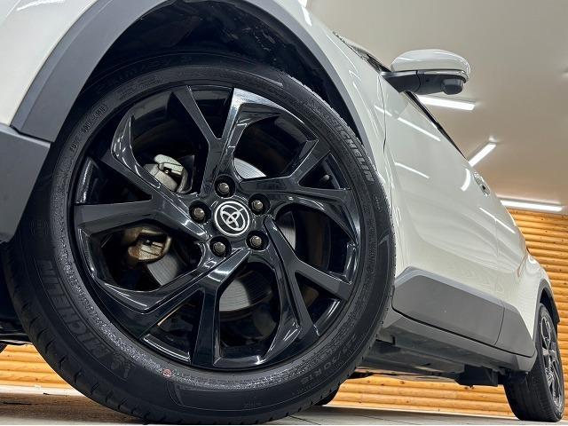 TOYOTA C-HR G MODE NERO
