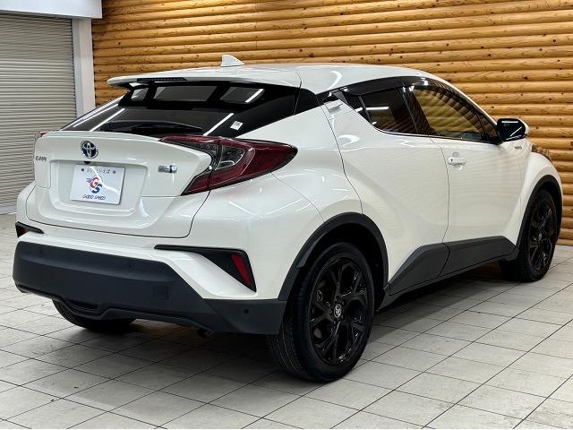 TOYOTA C-HR G MODE NERO