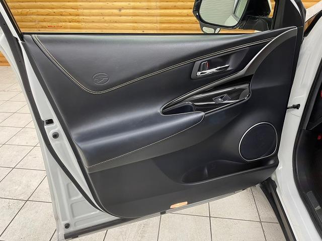 TOYOTA HARRIER PREMIUM