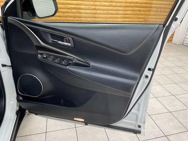 TOYOTA HARRIER PREMIUM