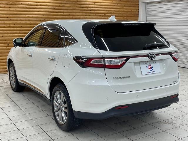 TOYOTA HARRIER PREMIUM