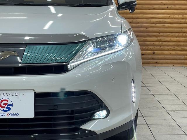 TOYOTA HARRIER PREMIUM