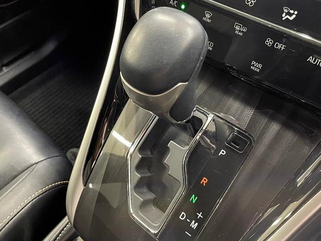 TOYOTA HARRIER PREMIUM