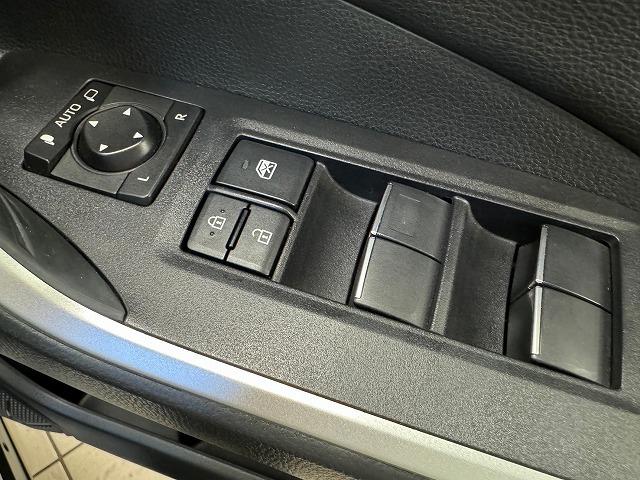 TOYOTA RAV4 HYBRID G