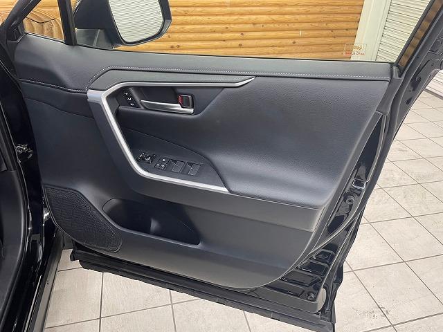 TOYOTA RAV4 HYBRID G