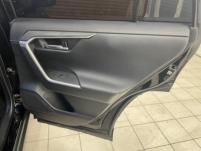 TOYOTA RAV4 HYBRID G