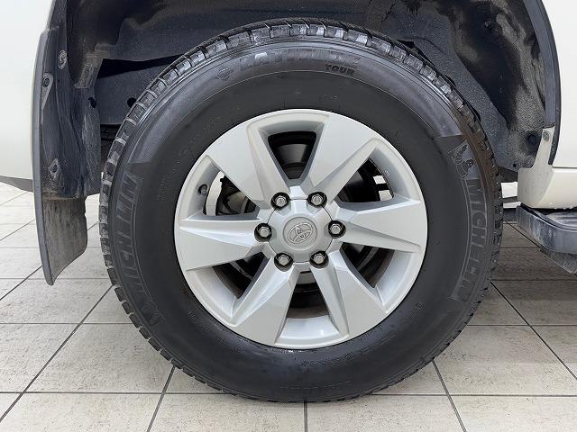 TOYOTA LAND CRUISER PRADO TX L PACKAGE