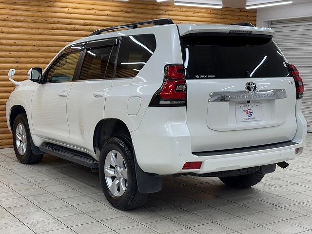 TOYOTA LAND CRUISER PRADO TX L PACKAGE