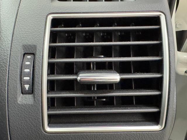 TOYOTA LAND CRUISER PRADO TX L PACKAGE