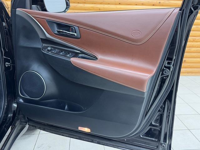 TOYOTA HARRIER PREMIUM