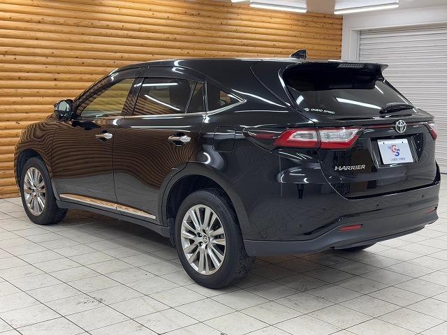 TOYOTA HARRIER PREMIUM