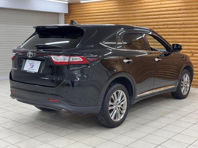 TOYOTA HARRIER PREMIUM