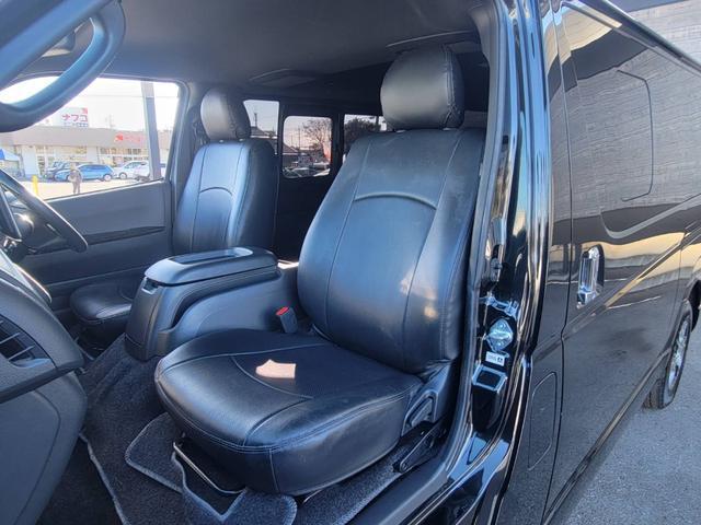 TOYOTA HIACE VAN SUPER GL DARK PRIME II