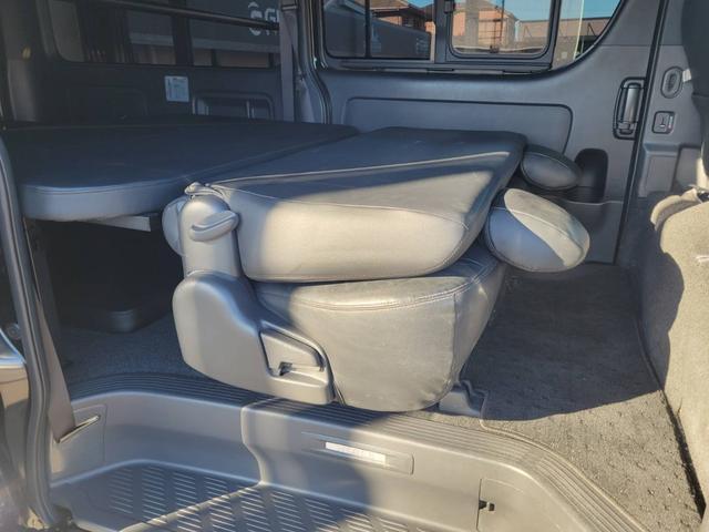 TOYOTA HIACE VAN SUPER GL DARK PRIME II
