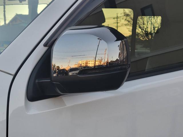 NISSAN CARAVAN LONG GRAND PREMIUM GX