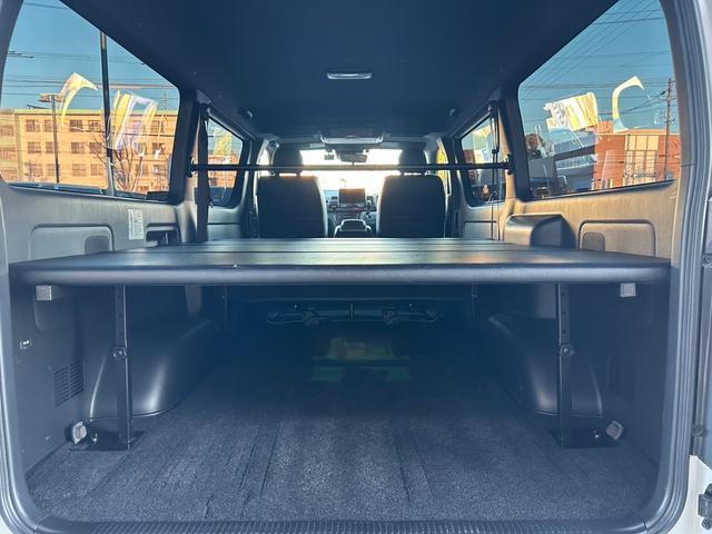 TOYOTA HIACE VAN SUPER GL DARK PRIME II