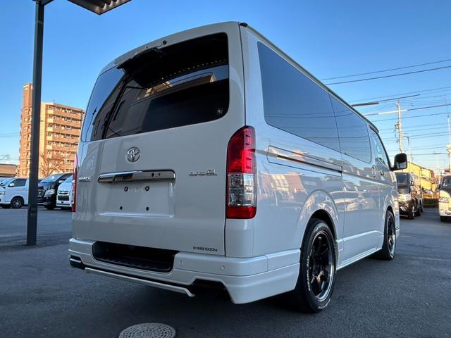 TOYOTA HIACE VAN SUPER GL DARK PRIME II