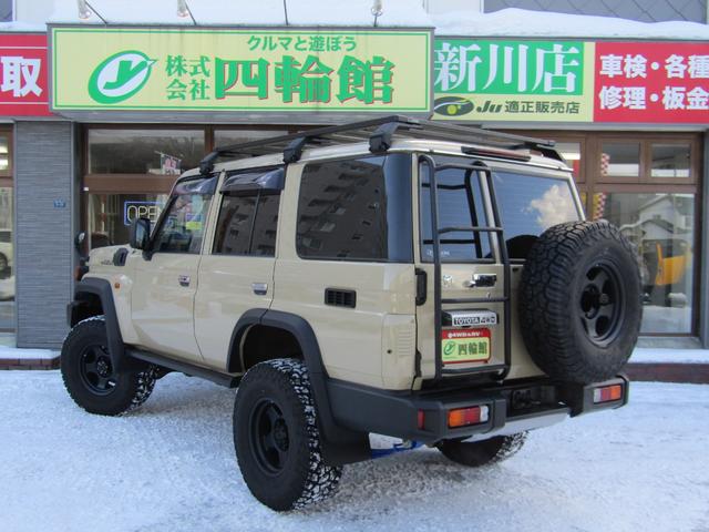 TOYOTA LAND CRUISER 70 AX