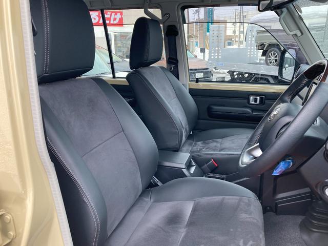 TOYOTA LAND CRUISER 70 AX