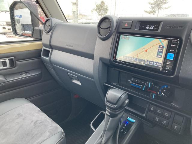 TOYOTA LAND CRUISER 70 AX