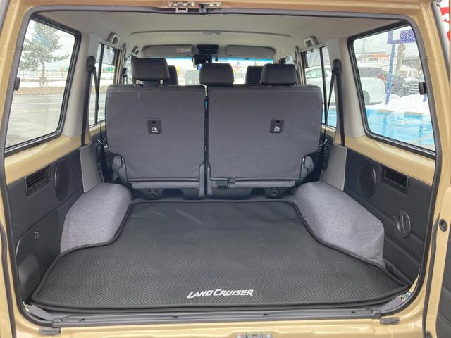 TOYOTA LAND CRUISER 70 AX