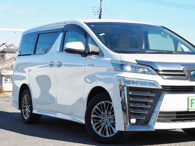 TOYOTA VELLFIRE HYBRID EXECUTIVE LOUNGE Z