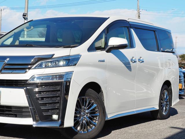 TOYOTA VELLFIRE HYBRID EXECUTIVE LOUNGE Z