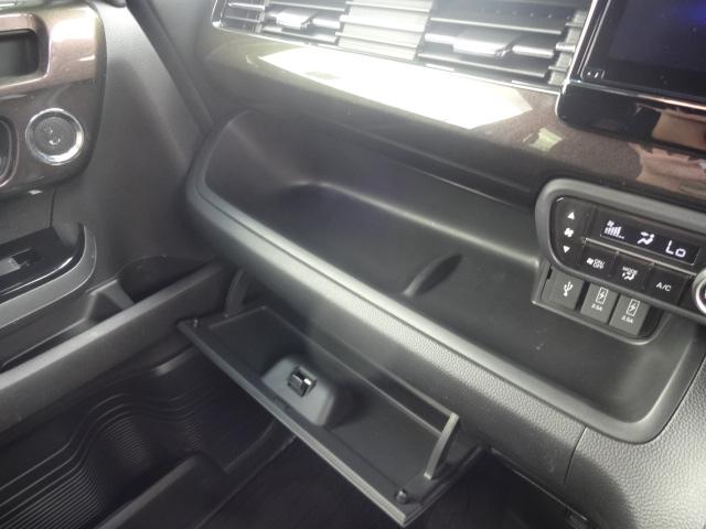 HONDA N-BOX CUSTOM G L HONDA SENSING