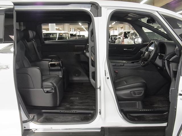 TOYOTA ALPHARD HYBRID Z