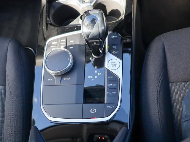 BMW 1 SERIES 118I PLAY