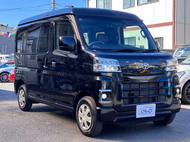 TOYOTA PIXIS VAN CRUISE TURBO