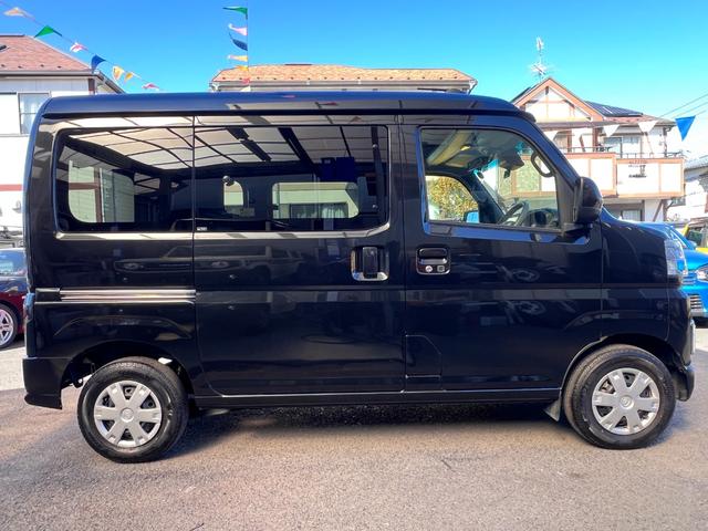 TOYOTA PIXIS VAN CRUISE TURBO