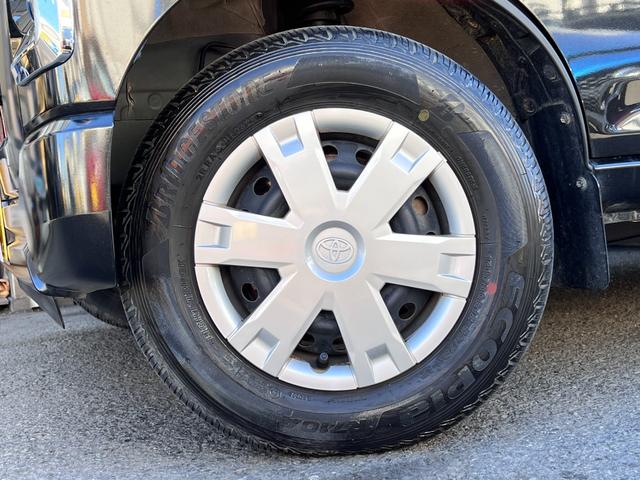 TOYOTA PIXIS VAN CRUISE TURBO