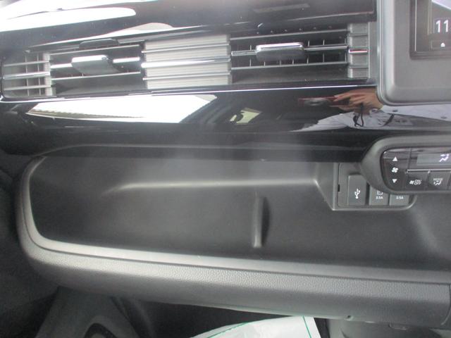 HONDA N-BOX CUSTOM L TURBO
