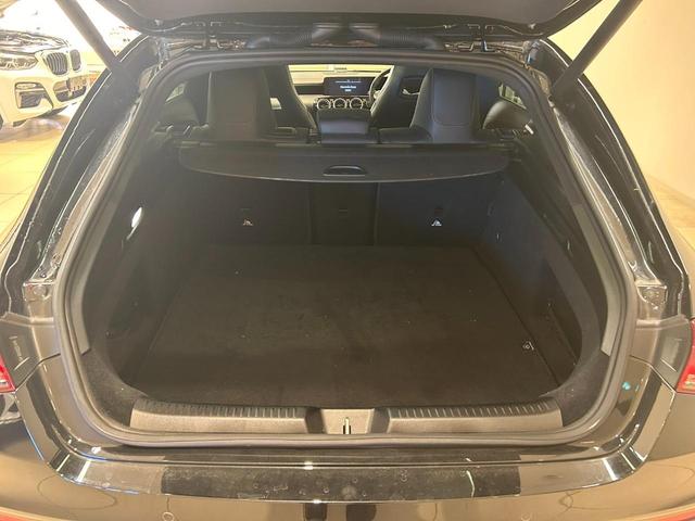 MERCEDES BENZ CLA-CLASS SHOOTING BRAKE CLA180 SHOOTING BRAKE
