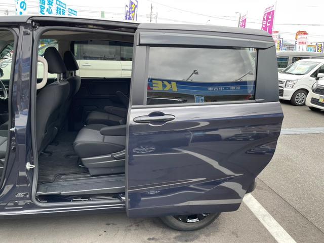HONDA FREED HYBRID HYBRID G BLACK STYLE