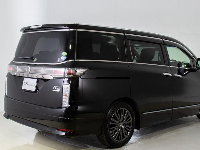 NISSAN ELGRAND 350HIGHWAY STAR URBAN CHROME