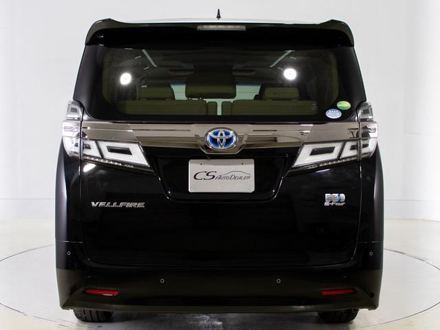 TOYOTA VELLFIRE HYBRID V