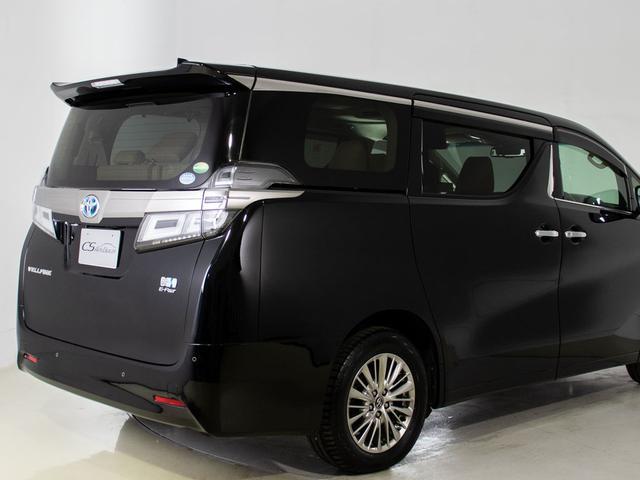 TOYOTA VELLFIRE HYBRID V