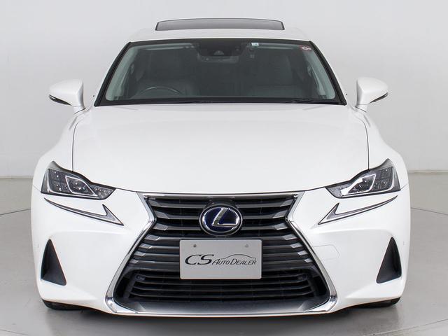 LEXUS IS IS300H VERSION L