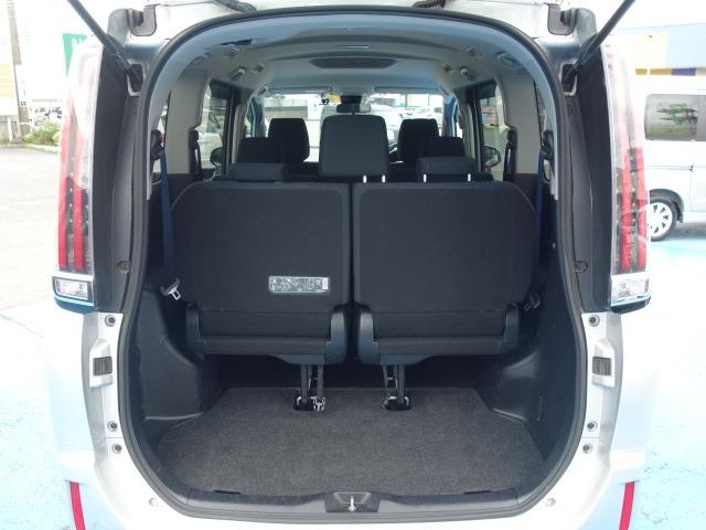 TOYOTA NOAH X
