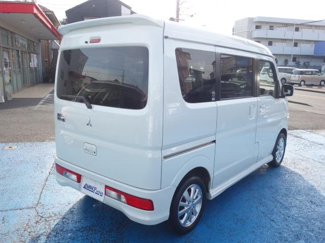 MITSUBISHI TOWN BOX G
